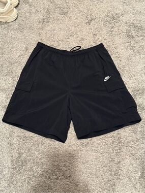 Nike Men's Black Cargo Shorts